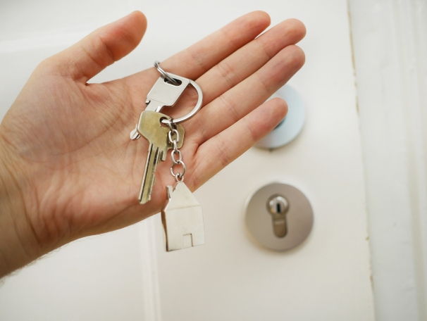https://MarinaBorja.StopRentingStartOwning.com